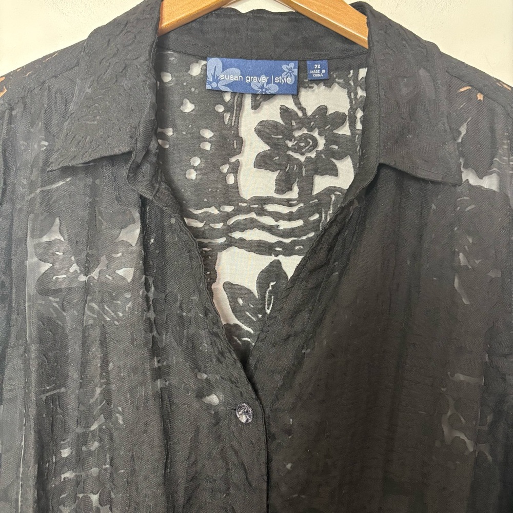 Susan Graver Lace Mesh Button-Front Top Black Size 2X Long Sleeve V-Neck Collar - Picture 7 of 13